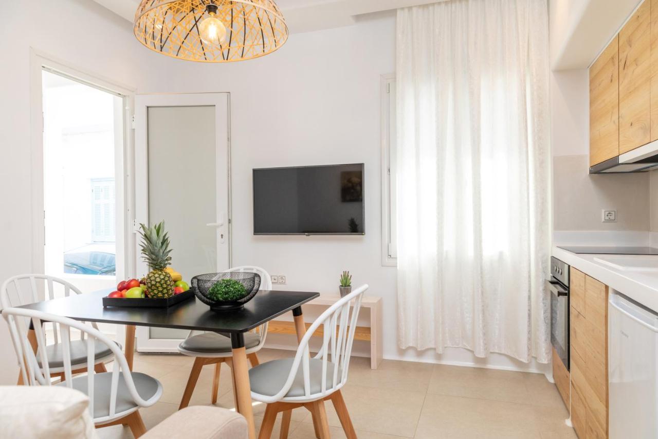 Naxos Downtown Apartments & Suites Naxos City Экстерьер фото