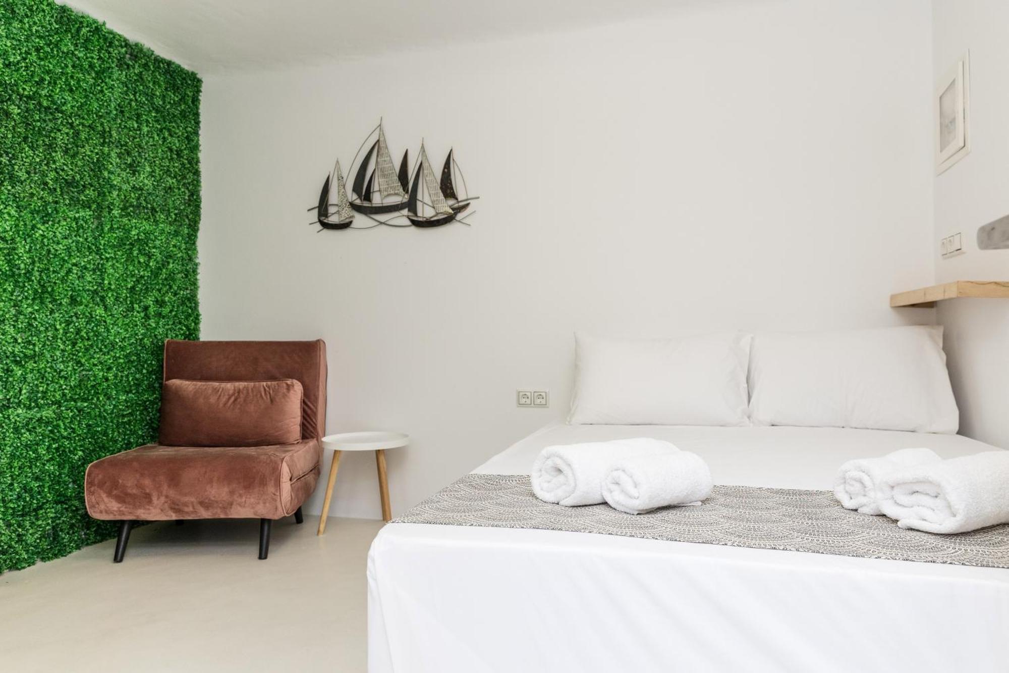 Naxos Downtown Apartments & Suites Naxos City Номер фото